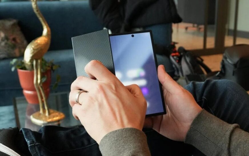 Samsung Galaxy Z TriFold satışı bitti, şimdi daha incesi geliyor